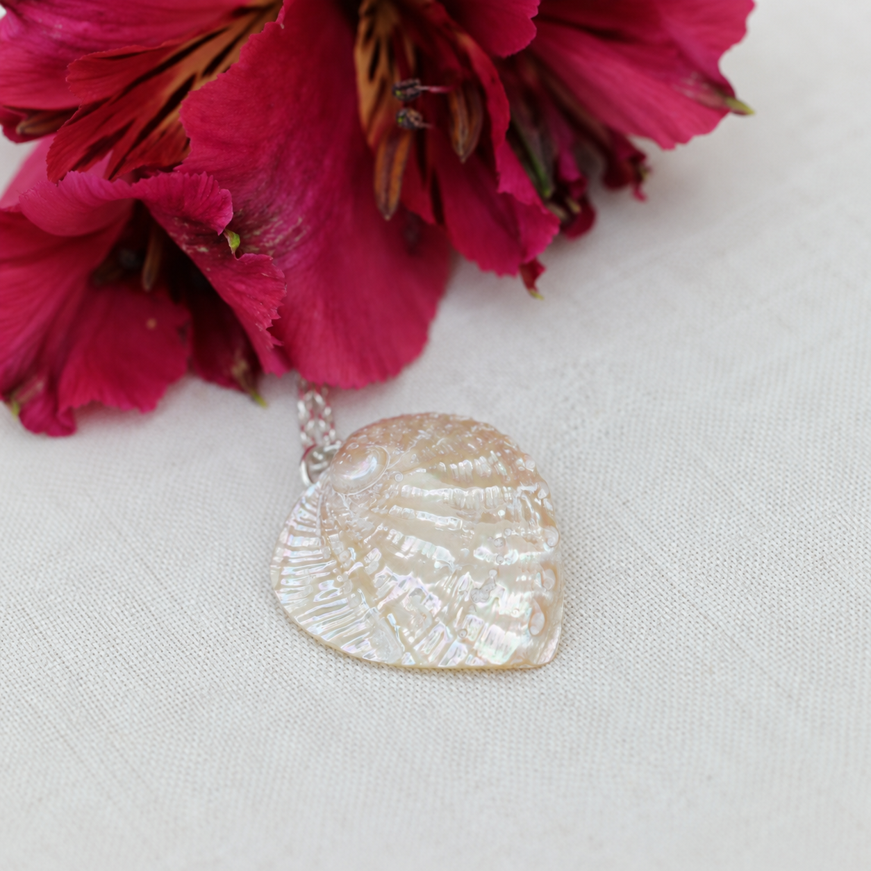 Collier "Souffle d’Iris"