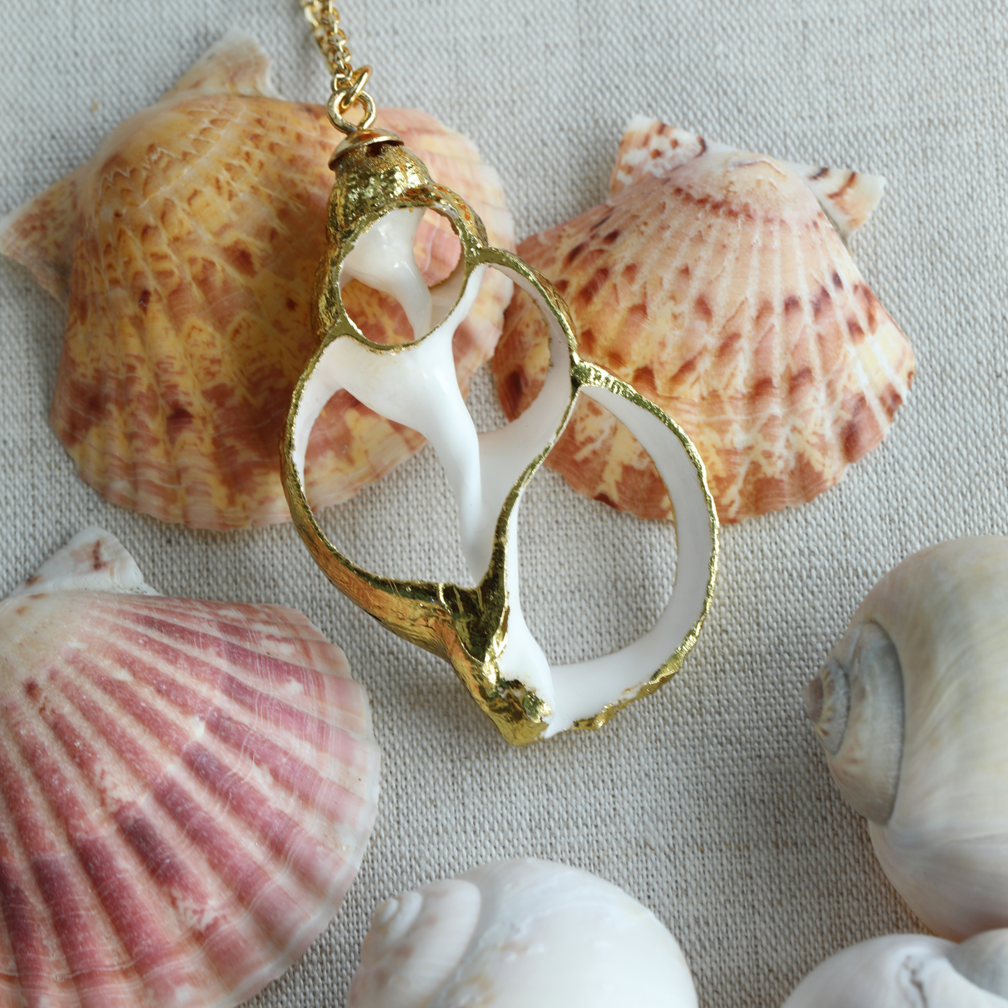 Collier "Spirale d'Or"